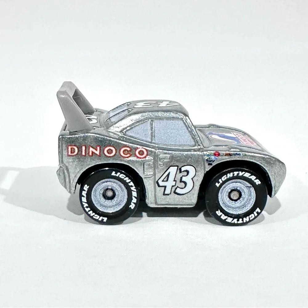 Disney Cars Die-cast Mini Racers Metallic The King Strip Weathers 2017